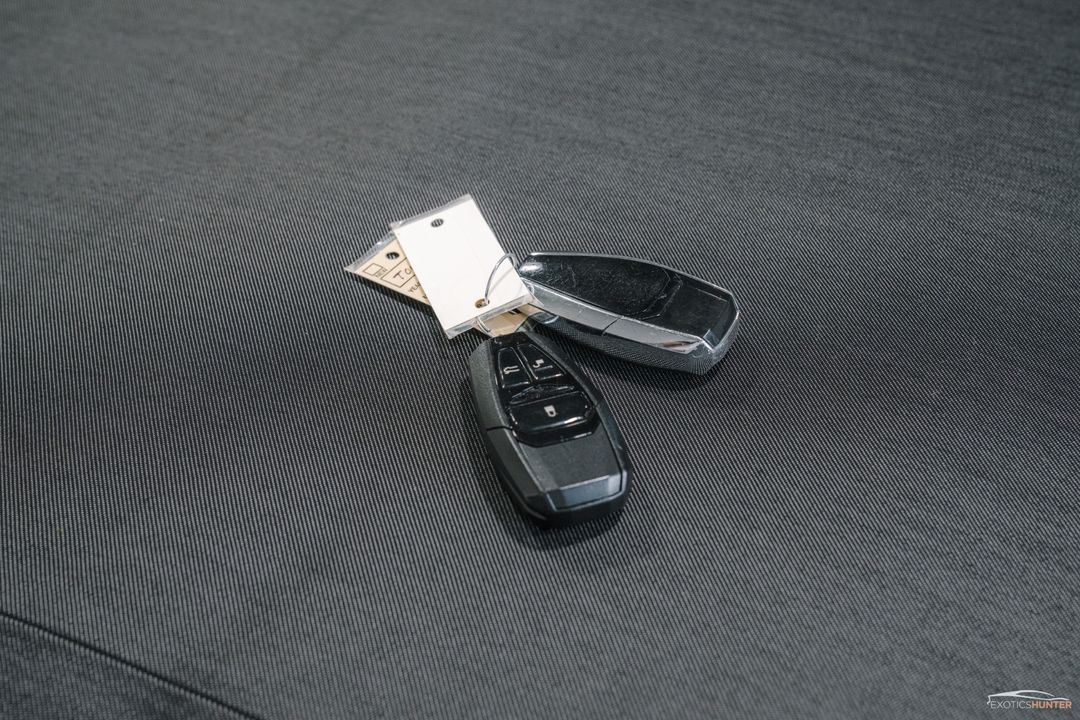 2020 Aston Martin DBS