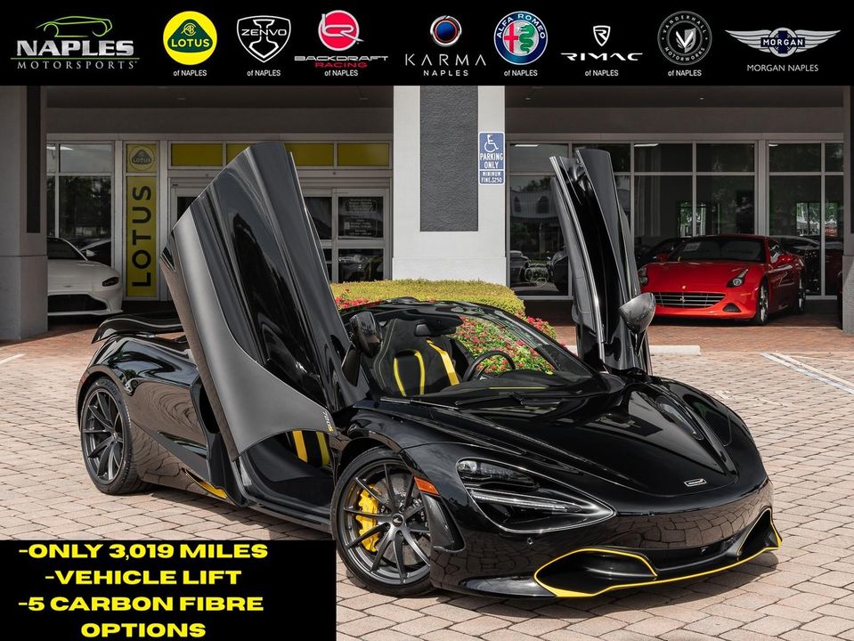 2022 McLaren 720S
