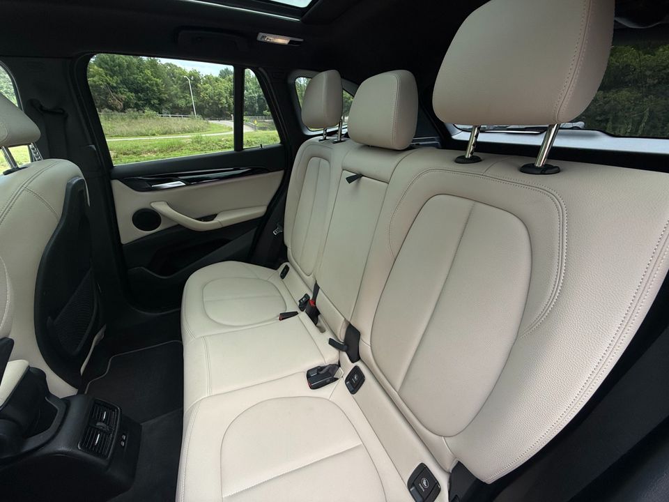 2021 BMW X1