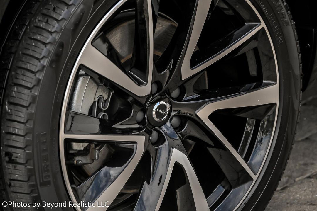 2023 Volvo XC90 Recharge Plug-In Hybrid