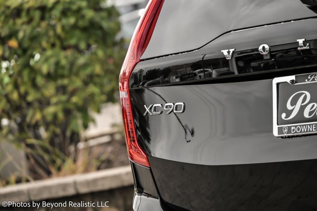2023 Volvo XC90 Recharge Plug-In Hybrid