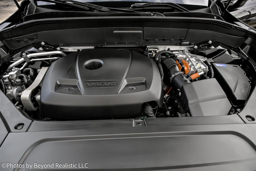 2023 Volvo XC90 Recharge Plug-In Hybrid