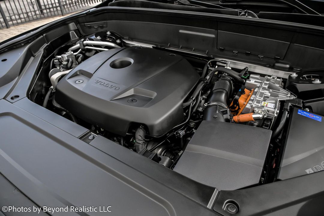 2023 Volvo XC90 Recharge Plug-In Hybrid