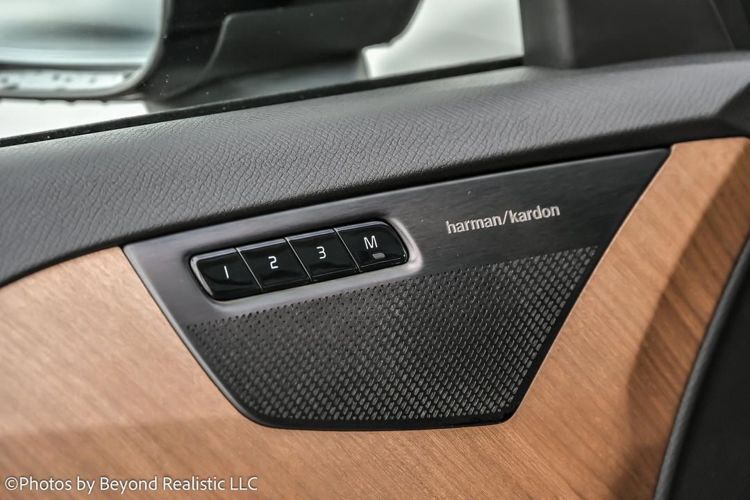 2023 Volvo XC90 Recharge Plug-In Hybrid