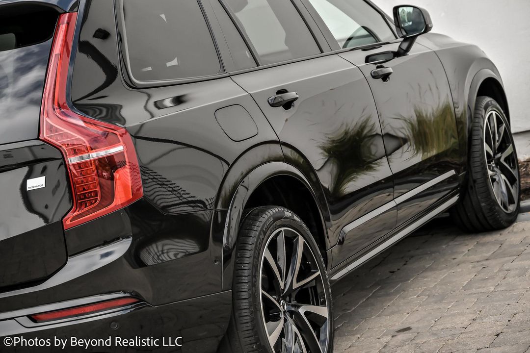 2023 Volvo XC90 Recharge Plug-In Hybrid