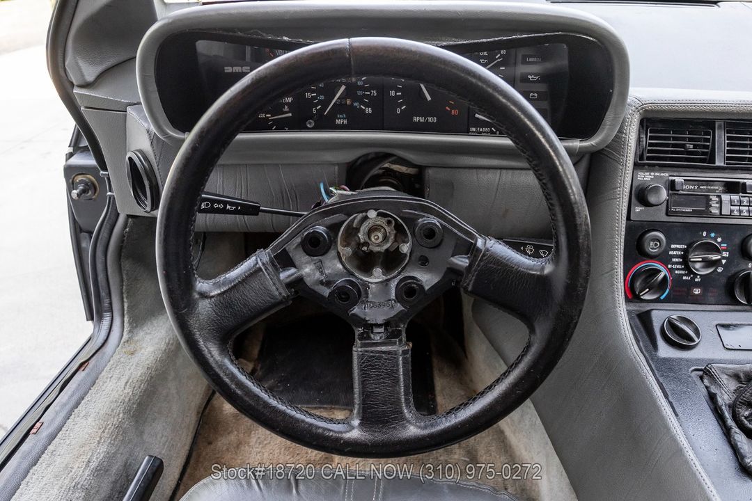 1981 DeLorean DMC-12