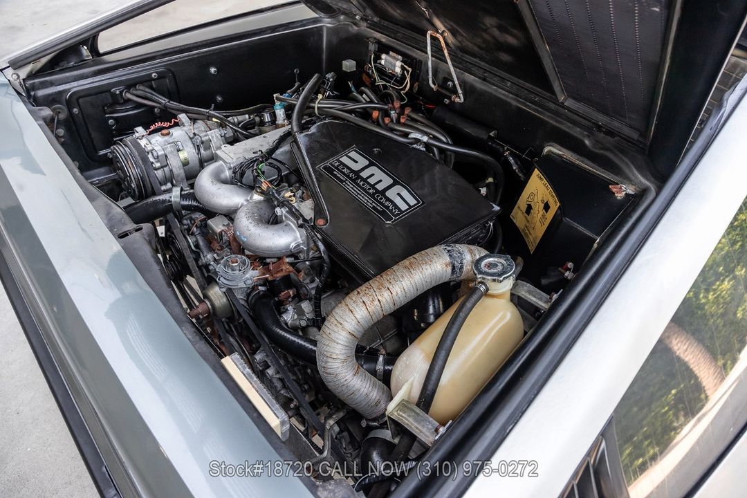 1981 DeLorean DMC-12