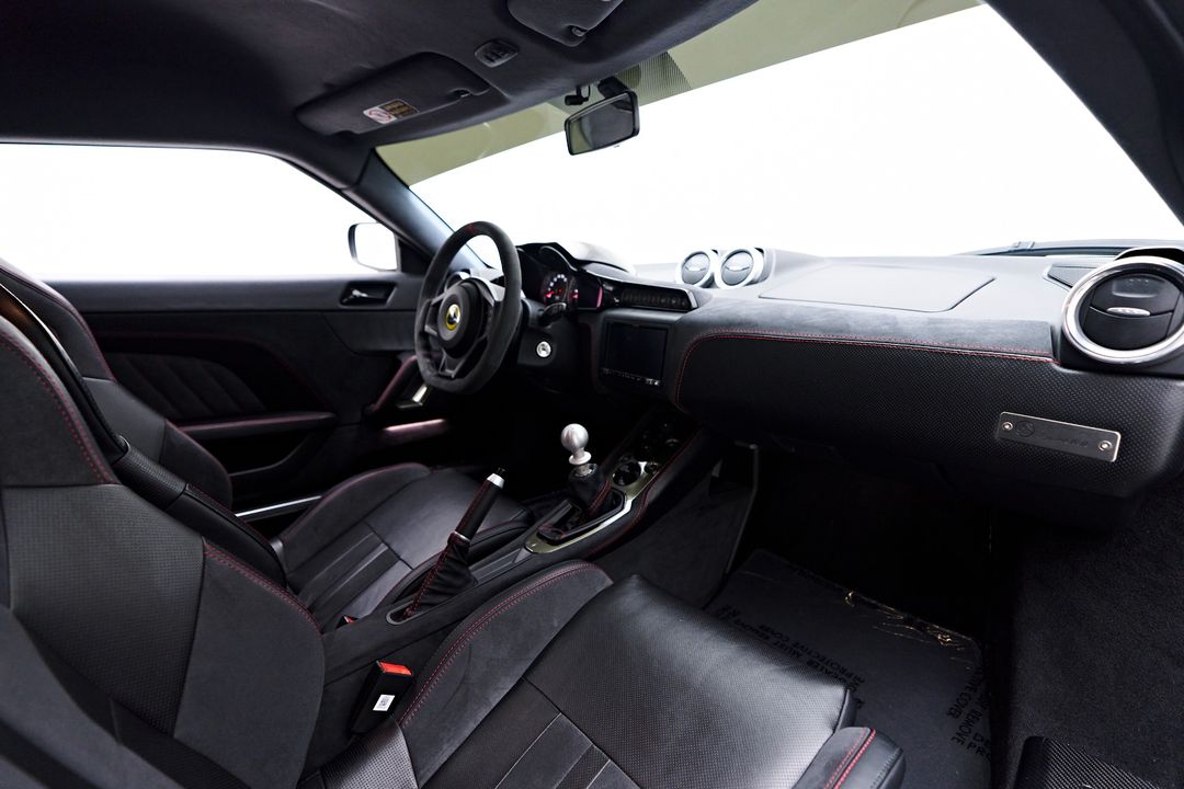 2020 Lotus Evora