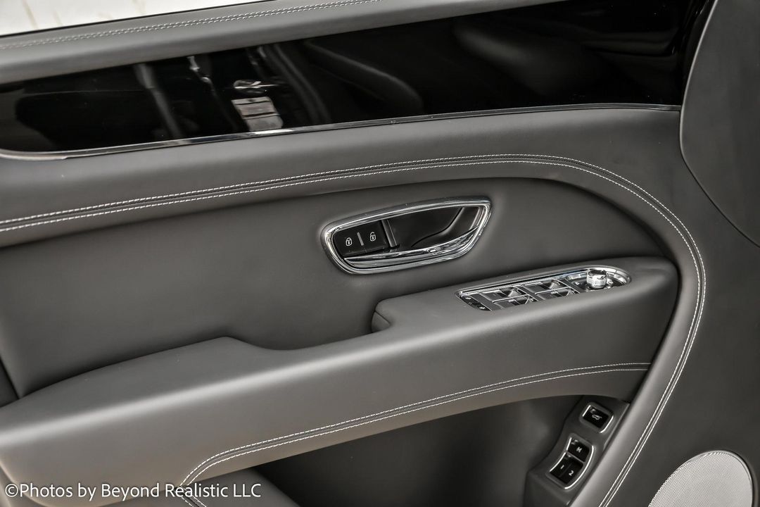 2024 Bentley Bentayga