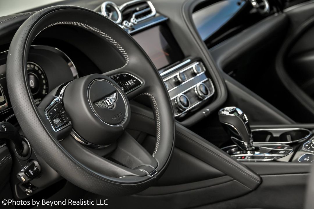 2024 Bentley Bentayga
