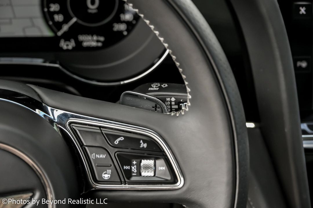 2024 Bentley Bentayga