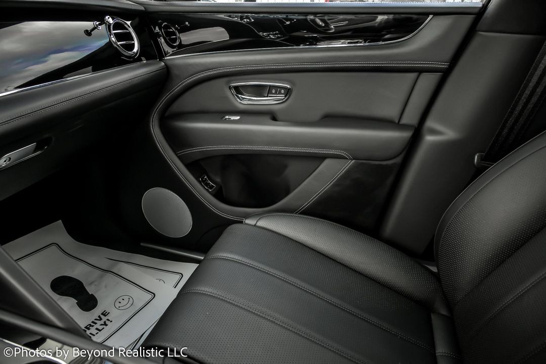 2024 Bentley Bentayga