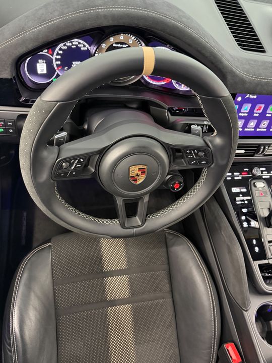 2022 Porsche Cayenne