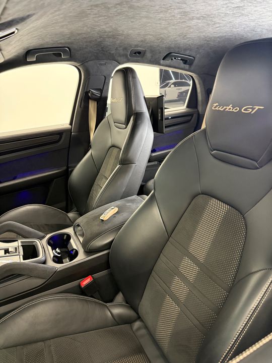 2022 Porsche Cayenne