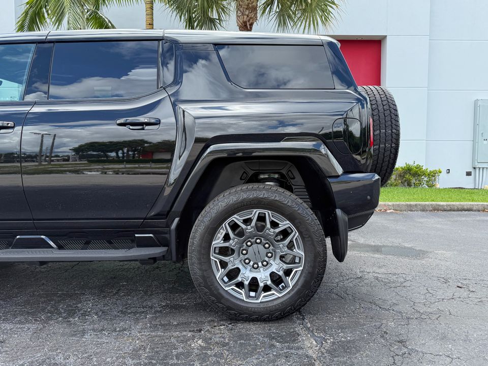 2025 GMC HUMMER EV
