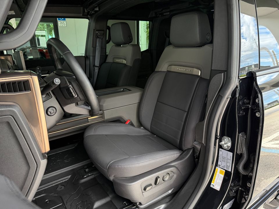 2025 GMC HUMMER EV