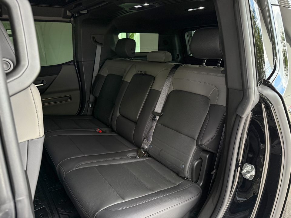 2025 GMC HUMMER EV
