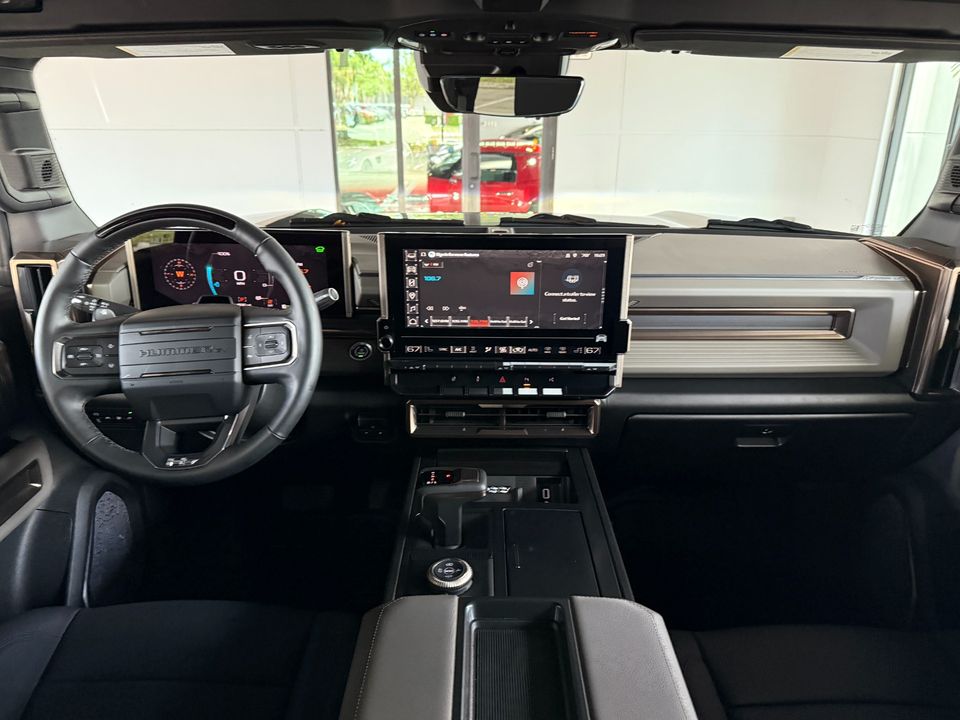 2025 GMC HUMMER EV