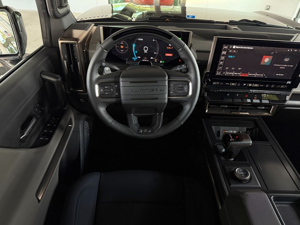 2025 GMC HUMMER EV