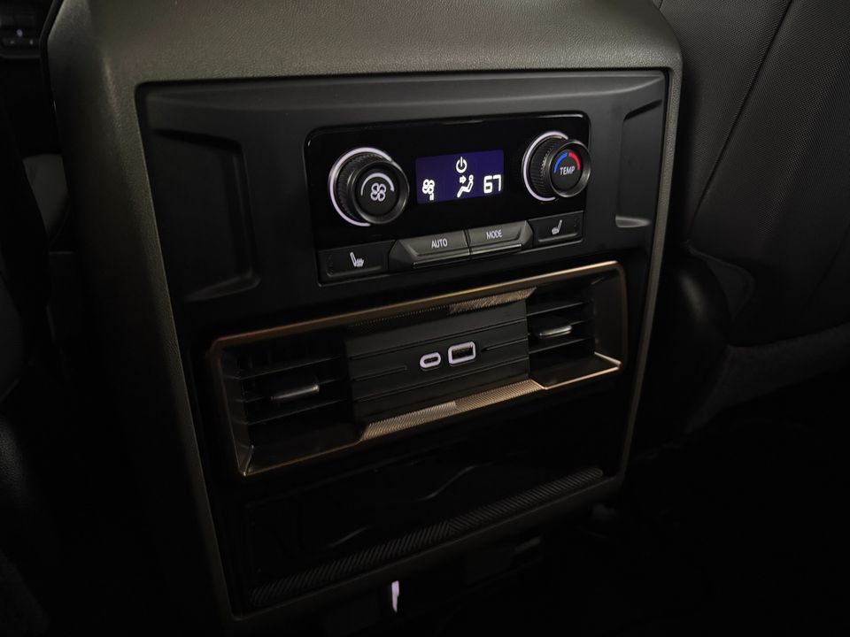 2025 GMC HUMMER EV
