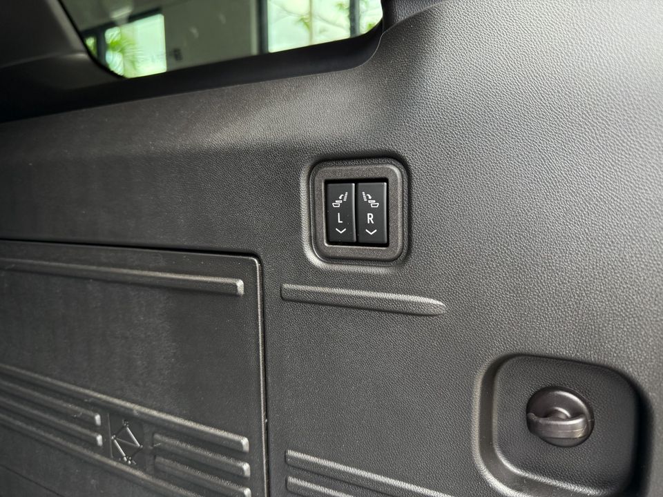2025 GMC HUMMER EV