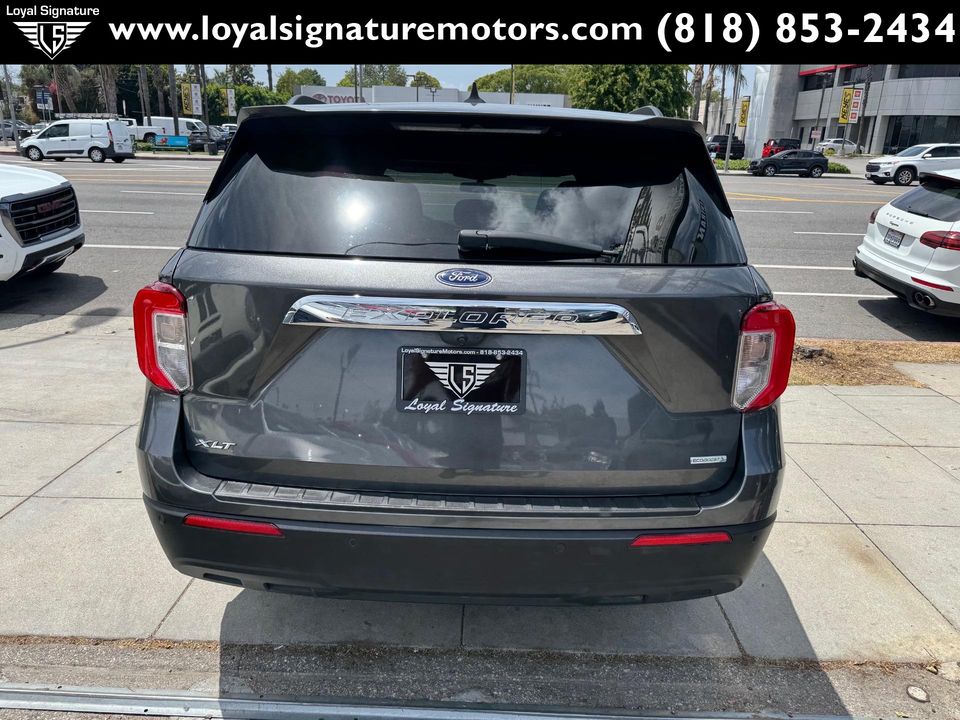 2020 Ford Explorer