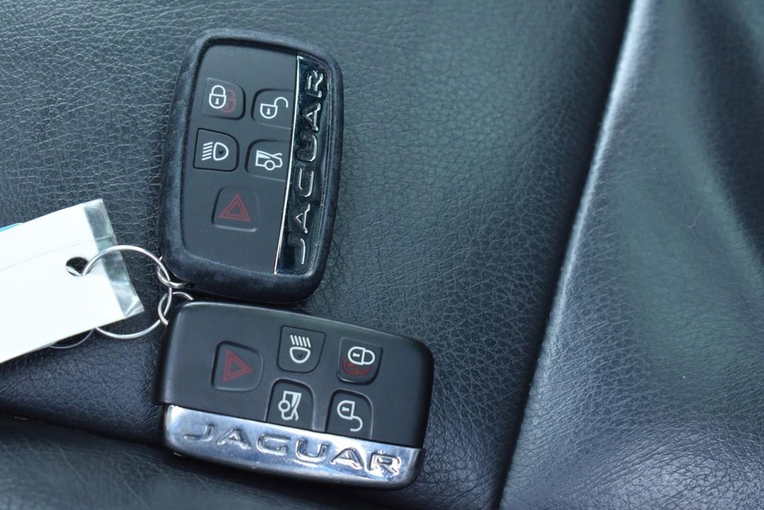 2015 Jaguar XF