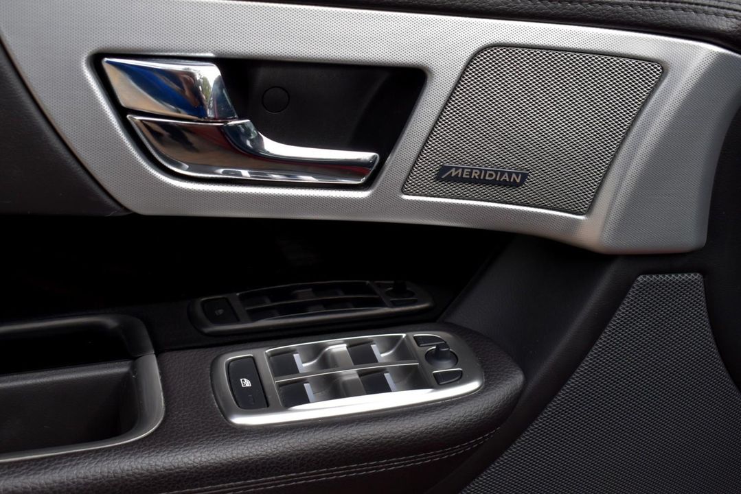 2015 Jaguar XF