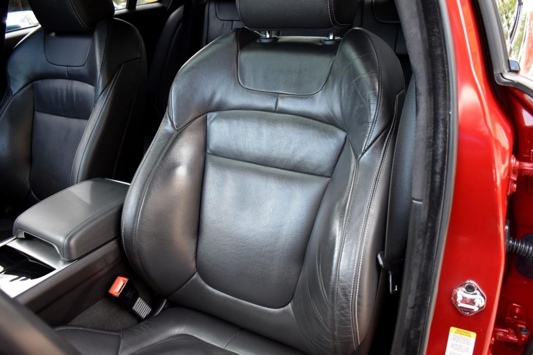 2015 Jaguar XF