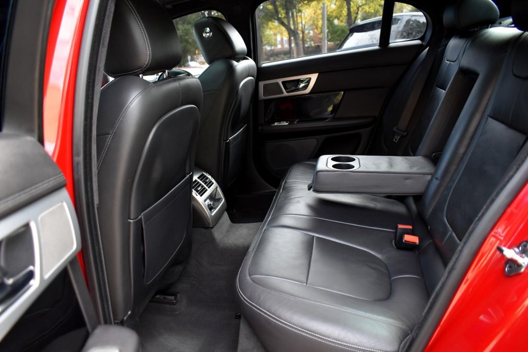 2015 Jaguar XF