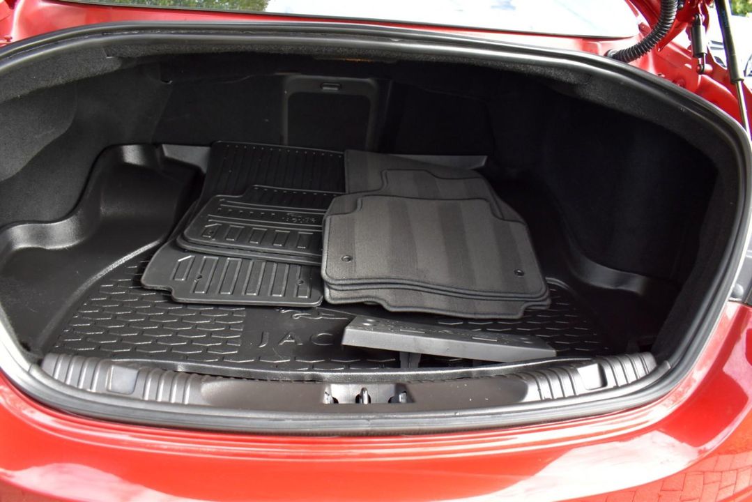 2015 Jaguar XF