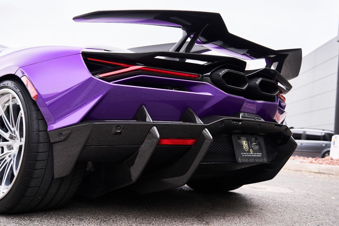 2024 Lamborghini Revuelto
