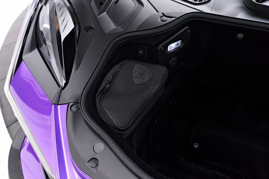 2024 Lamborghini Revuelto