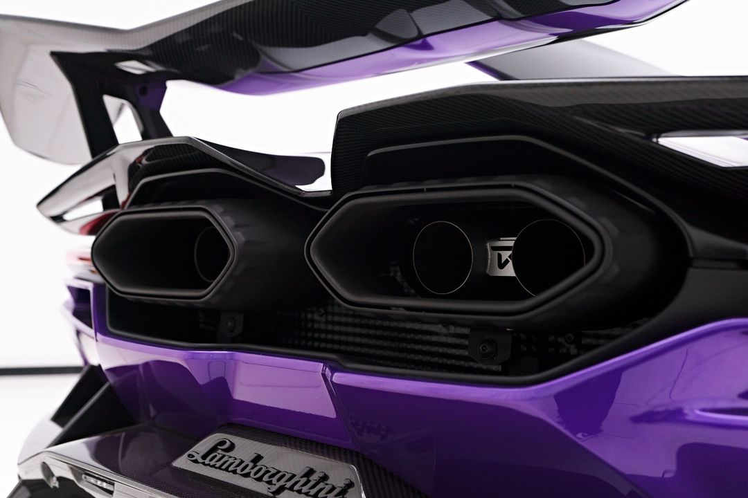 2024 Lamborghini Revuelto