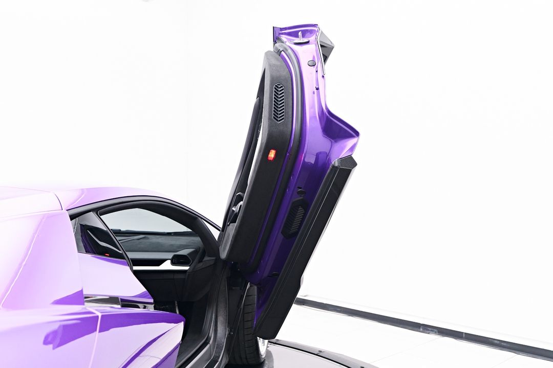 2024 Lamborghini Revuelto