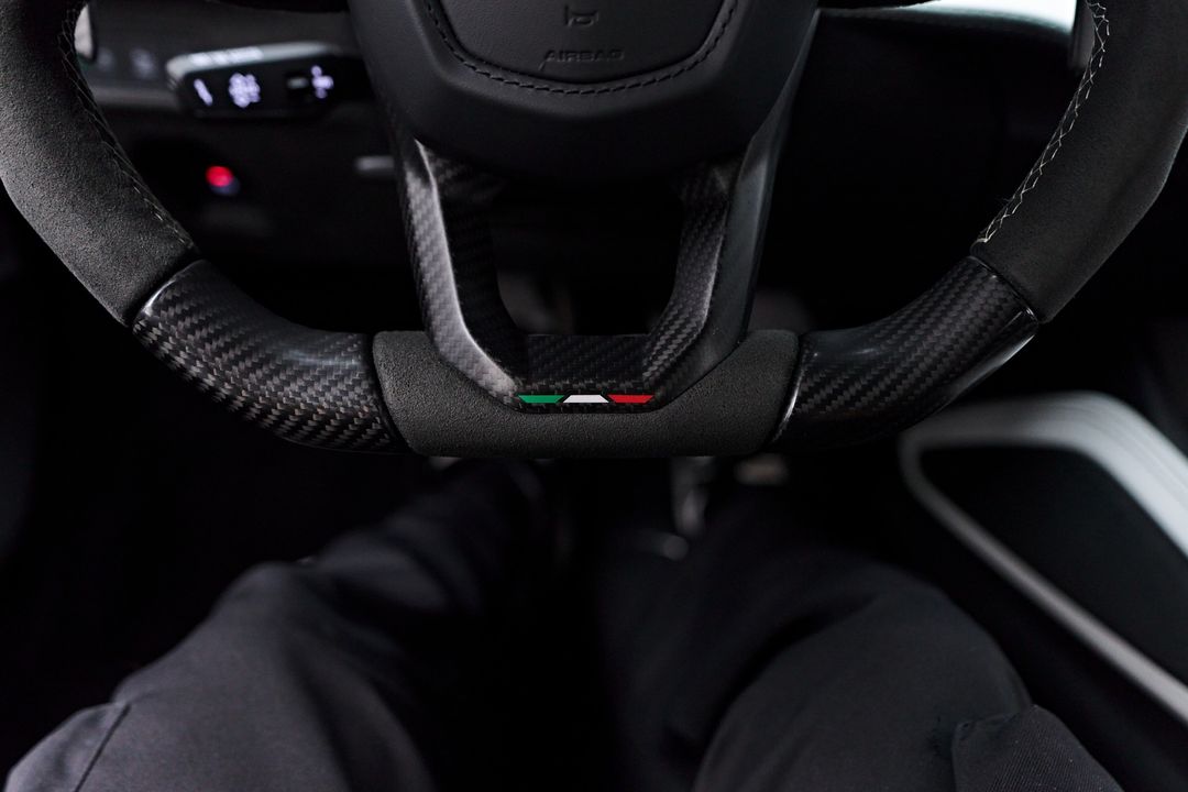 2024 Lamborghini Revuelto