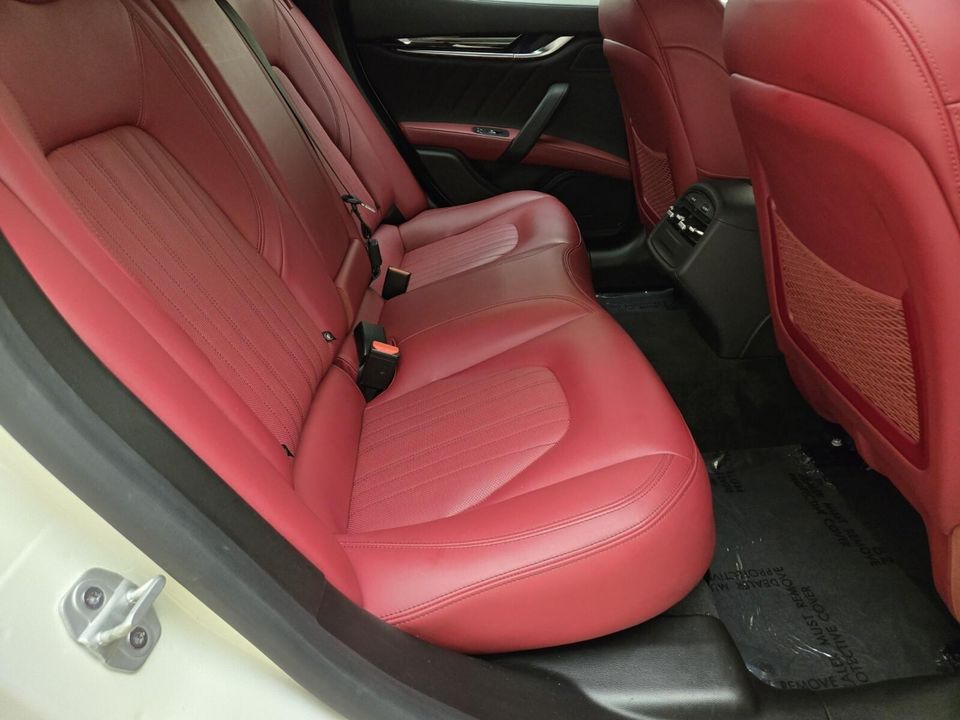 2022 Maserati Ghibli
