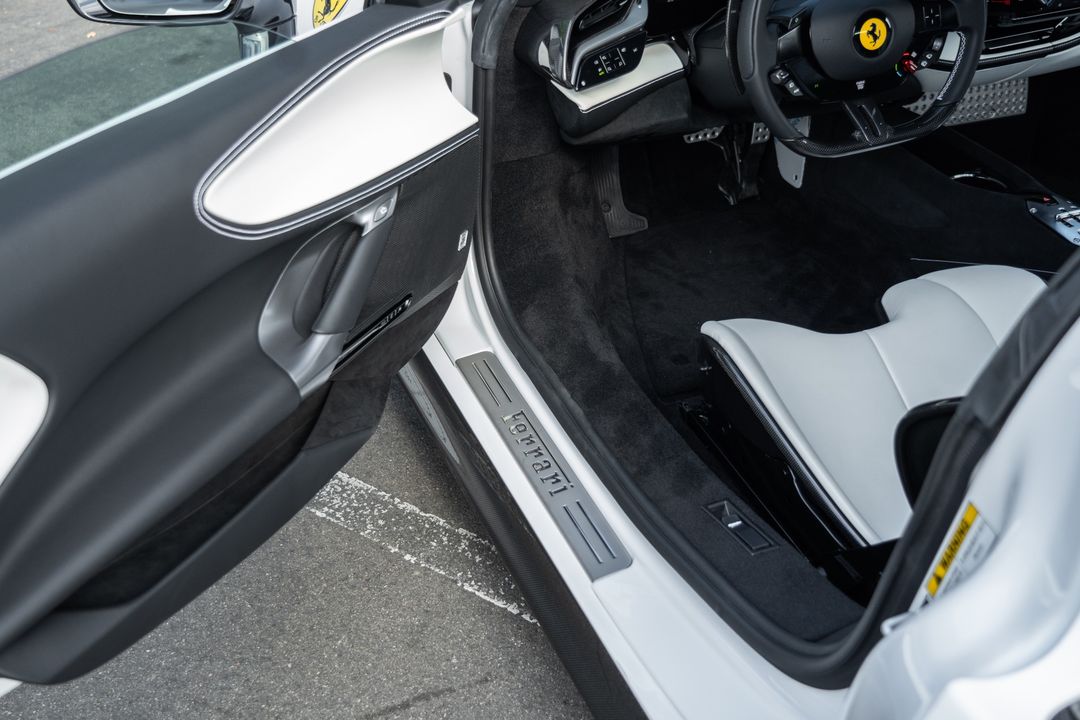 2023 Ferrari SF90 Stradale