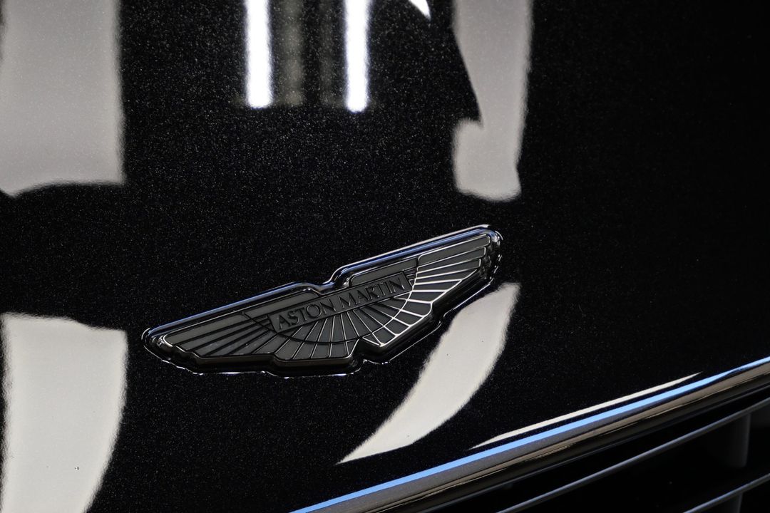 2021 Aston Martin DB11