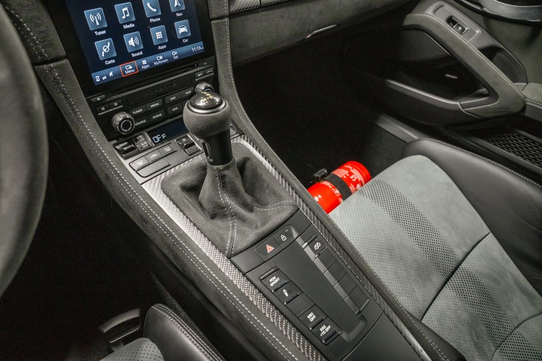 2023 Porsche 718 Cayman