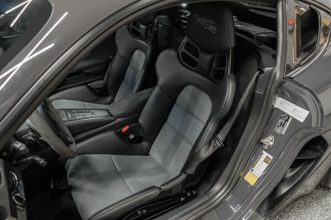 2023 Porsche 718 Cayman
