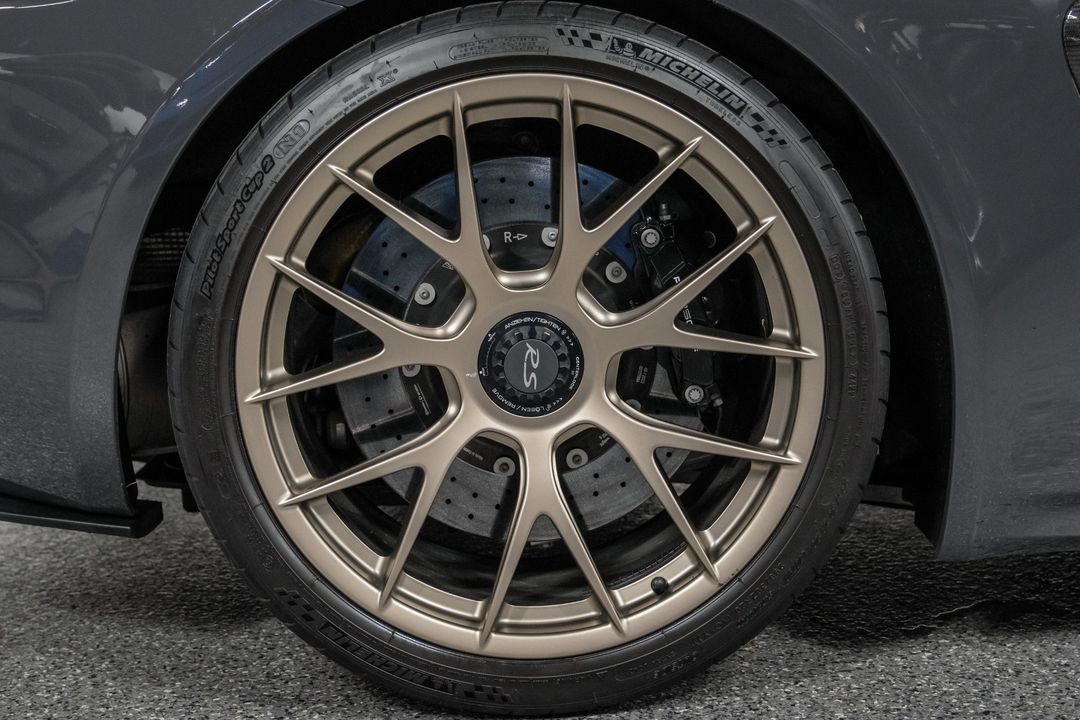 2023 Porsche 718 Cayman