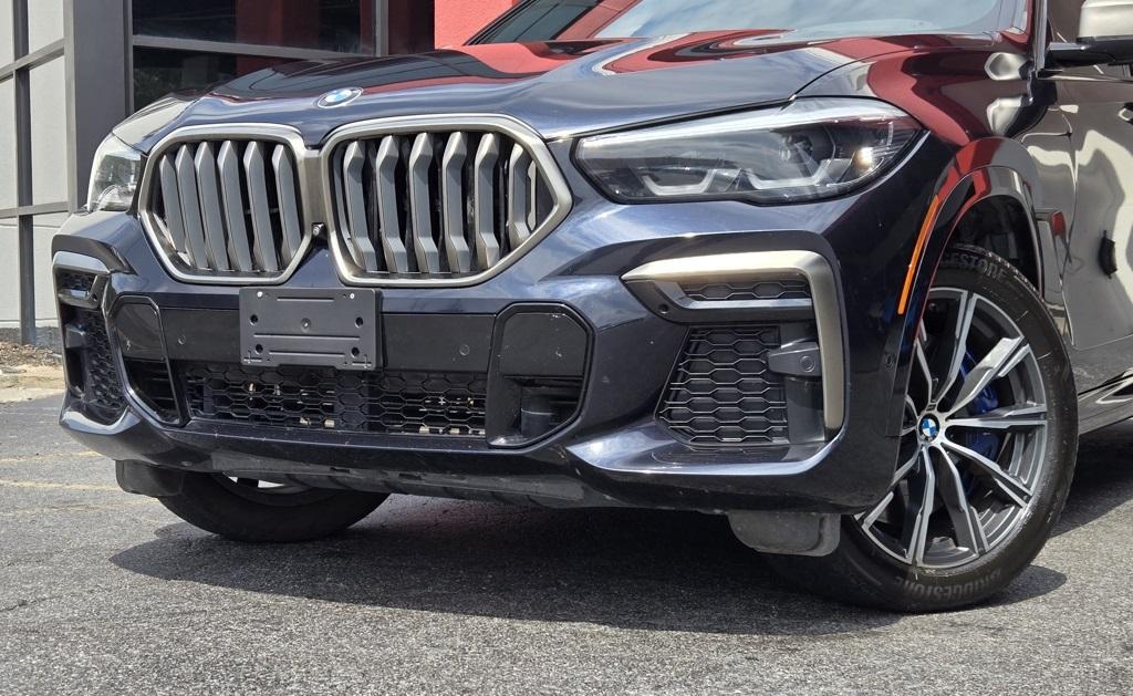 2022 BMW X6