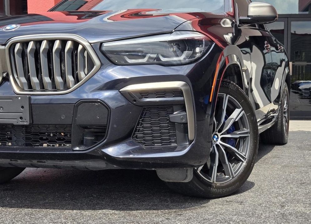 2022 BMW X6