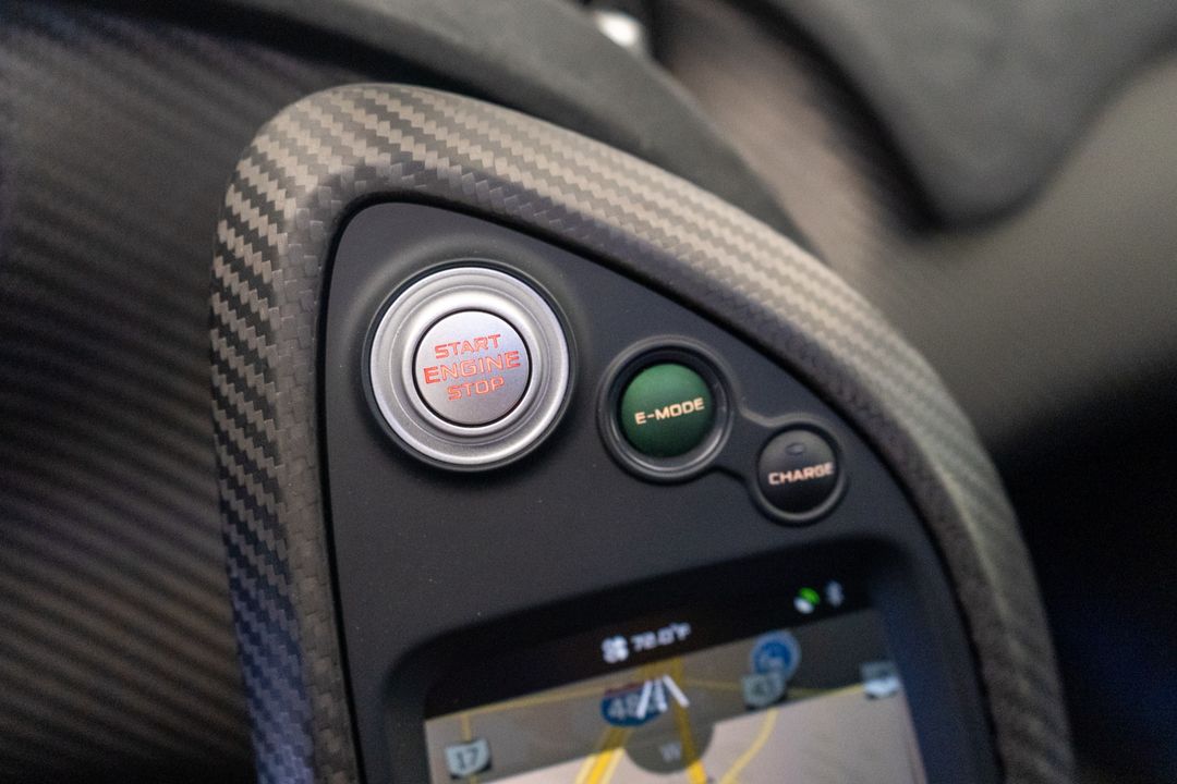 2015 McLaren P1