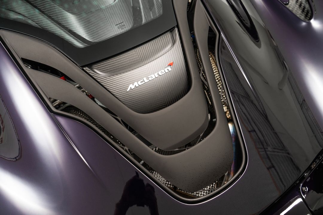 2015 McLaren P1