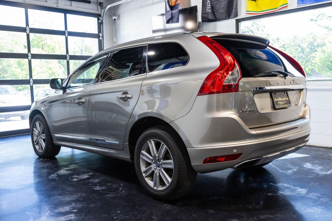 2016 Volvo XC60