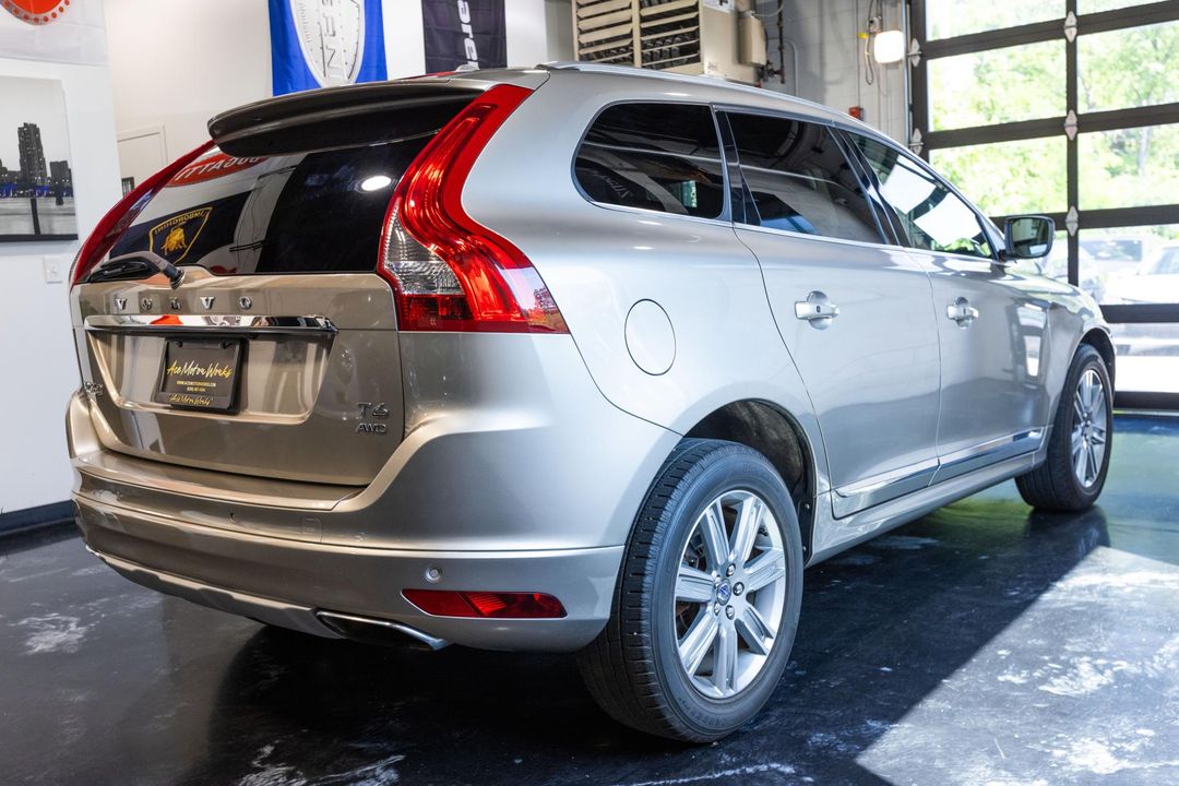 2016 Volvo XC60