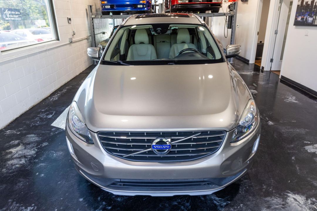 2016 Volvo XC60