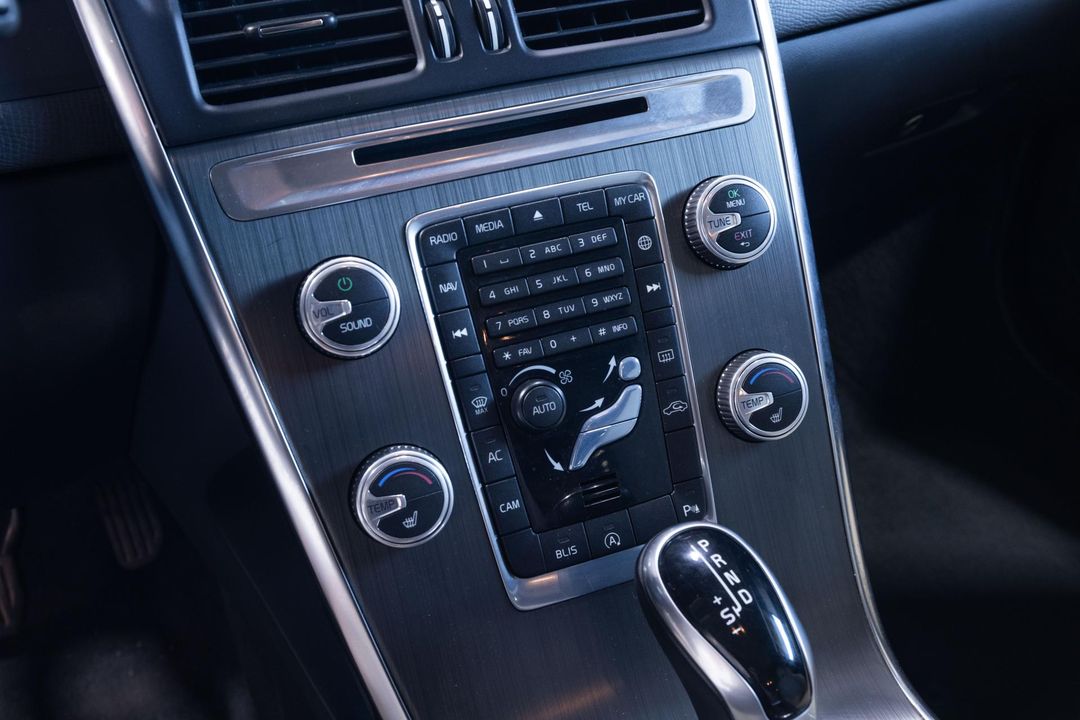 2016 Volvo XC60